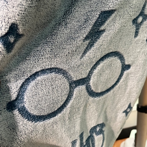 EUC Harry Potter Pajama Set for Ladies/Girls; Harry Potter Wizarding World - Picture 4 of 15